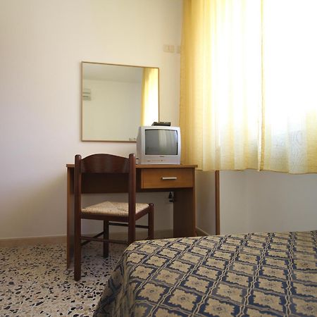 B&B Santa Gilla Cagliari Pokoj fotografie